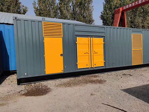 四更镇300kw 柴油发电机组用多大的空气开关？