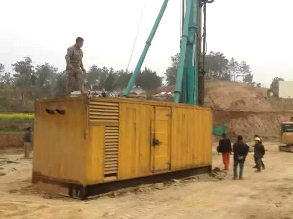 四更镇如何判断水冷式机油散热器密封件是否需要更换?